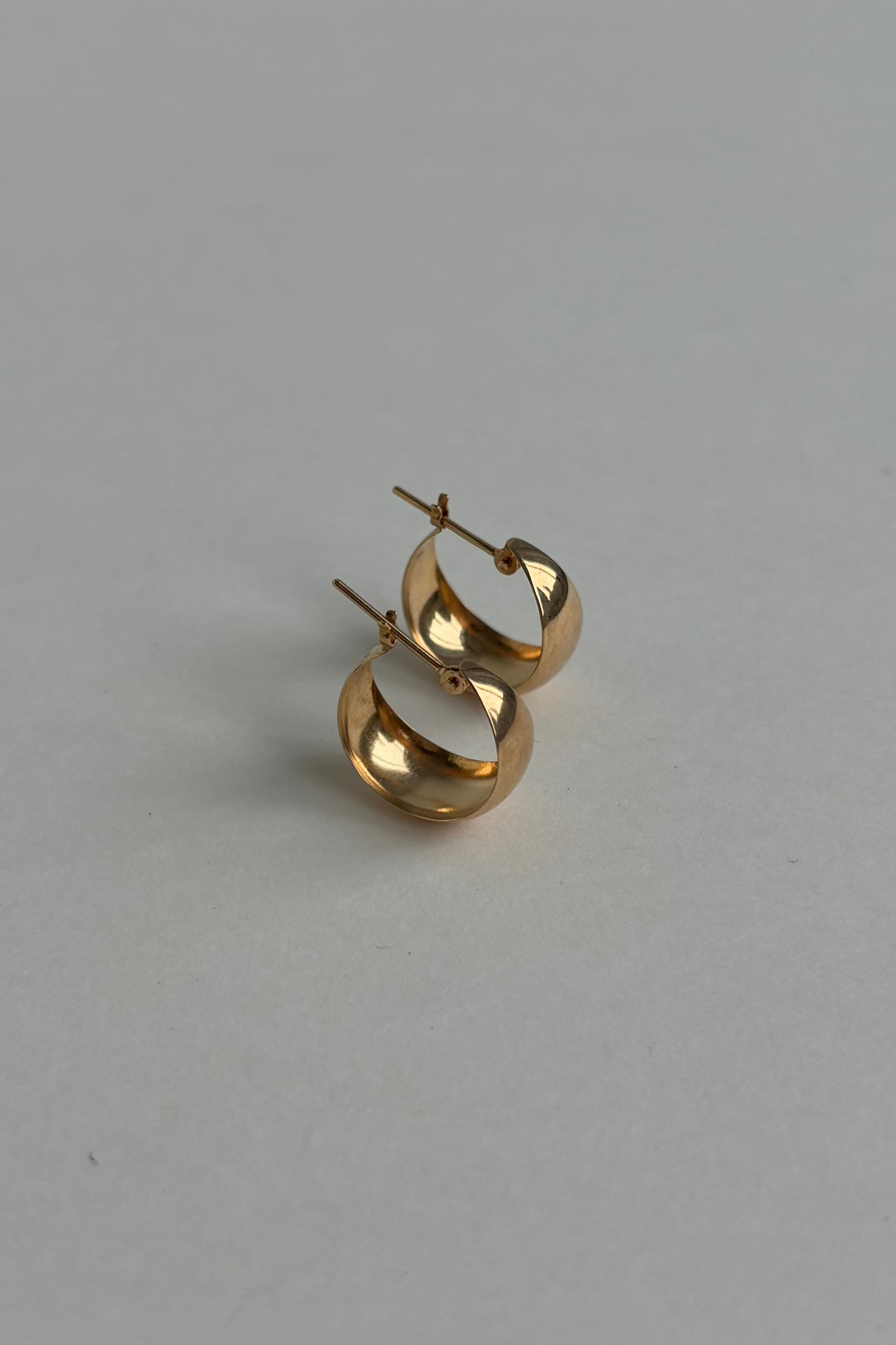 Tyra Hoop Earrings