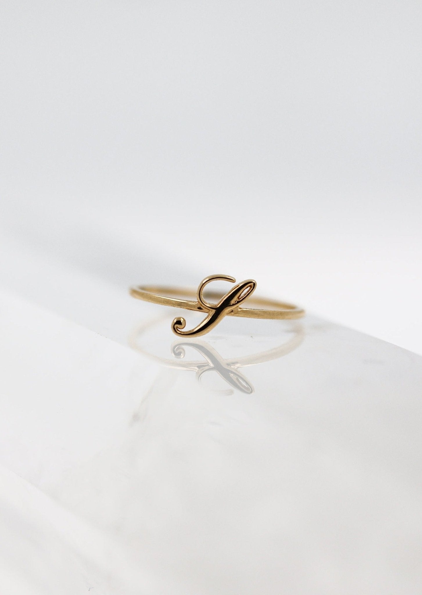 Gold Letter Ring - SIA Jewelry