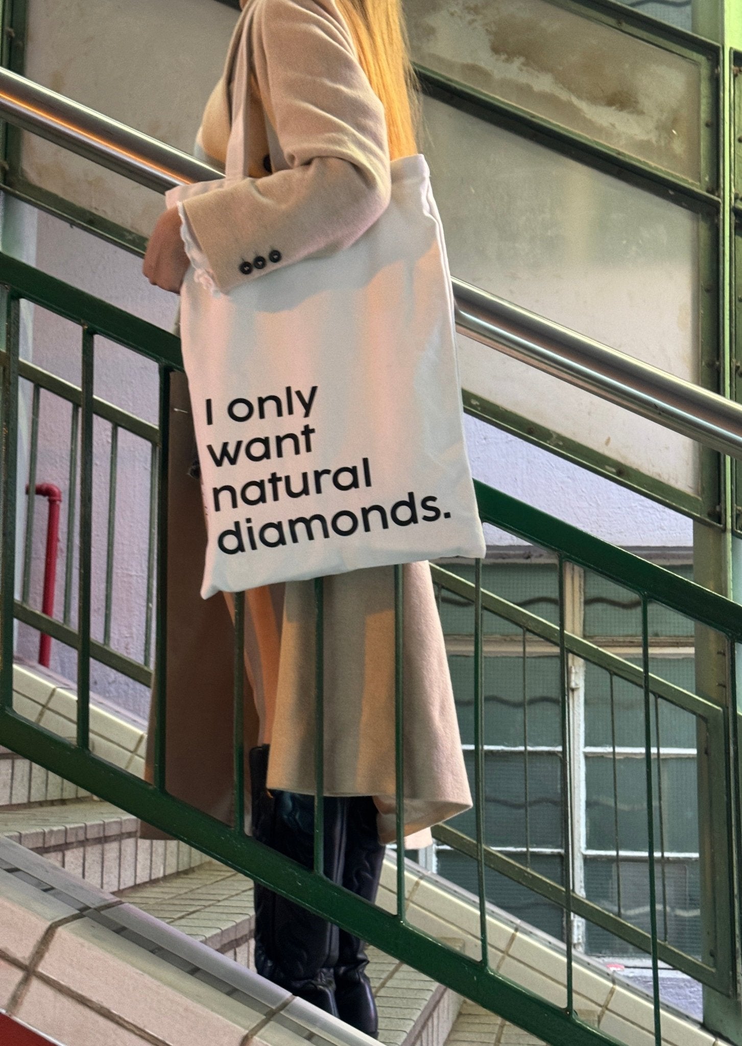I only want natural diamonds Slogan Bag - SIA Jewelry