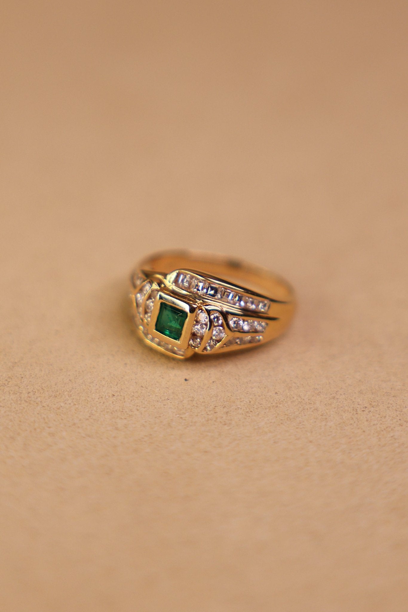 New Vintage Emerald Diamond Mixed Gold Ring - SIA Jewelry