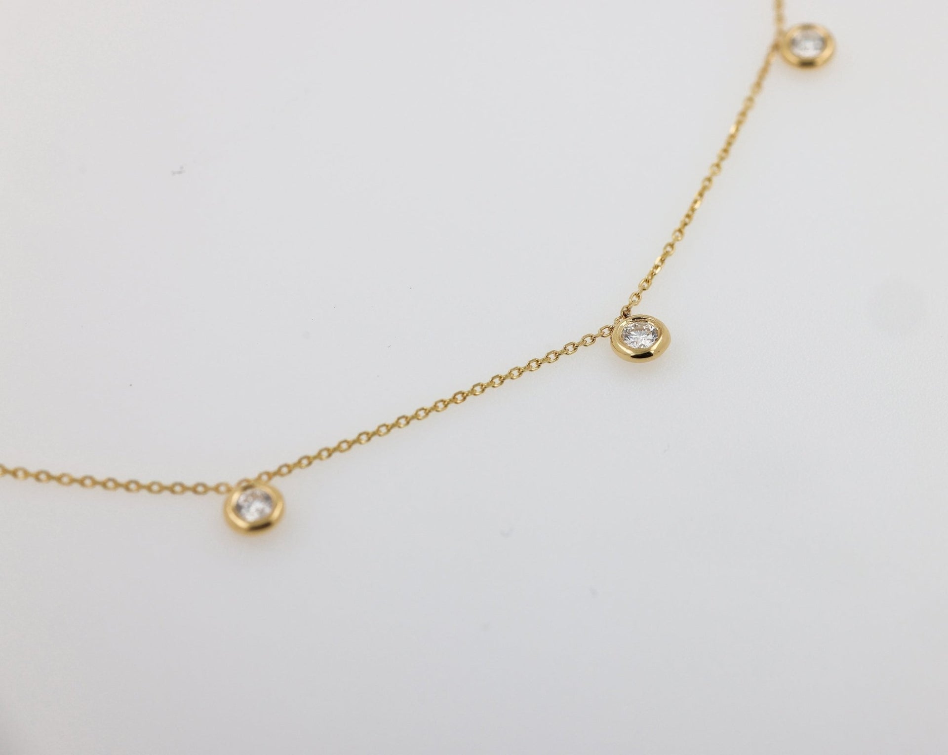 Sixty Hola Diamond Necklace - SIA Jewelry