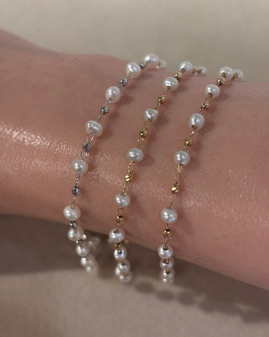 Alyssa Pearl Bracelet