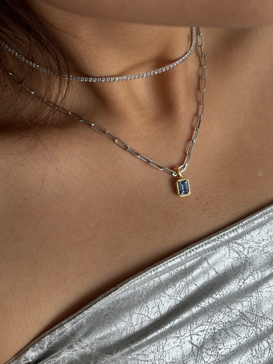 Essence of Emotion - Golden Charm