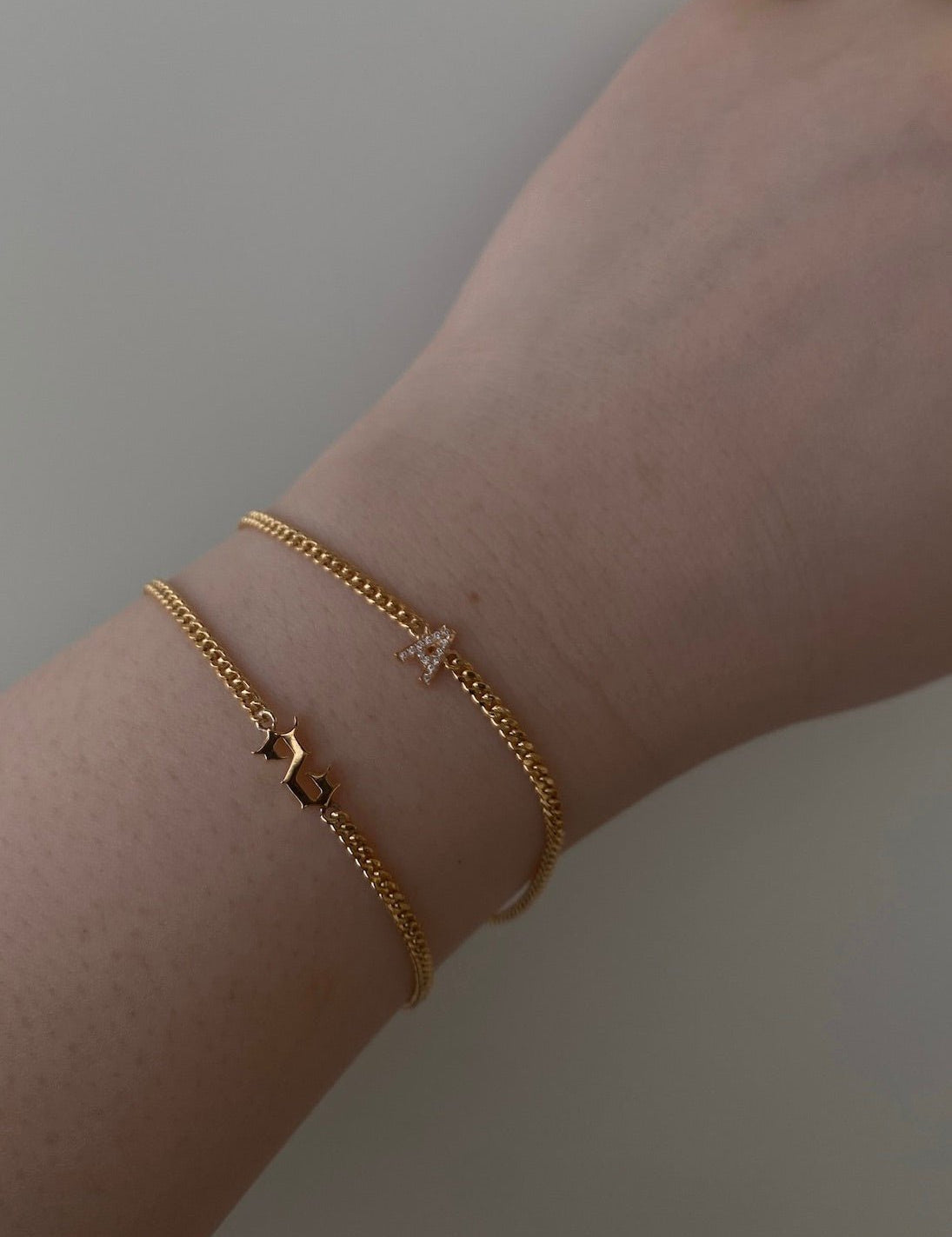 Classic Diamond Initial Chain Bracelet - SIA Jewelry