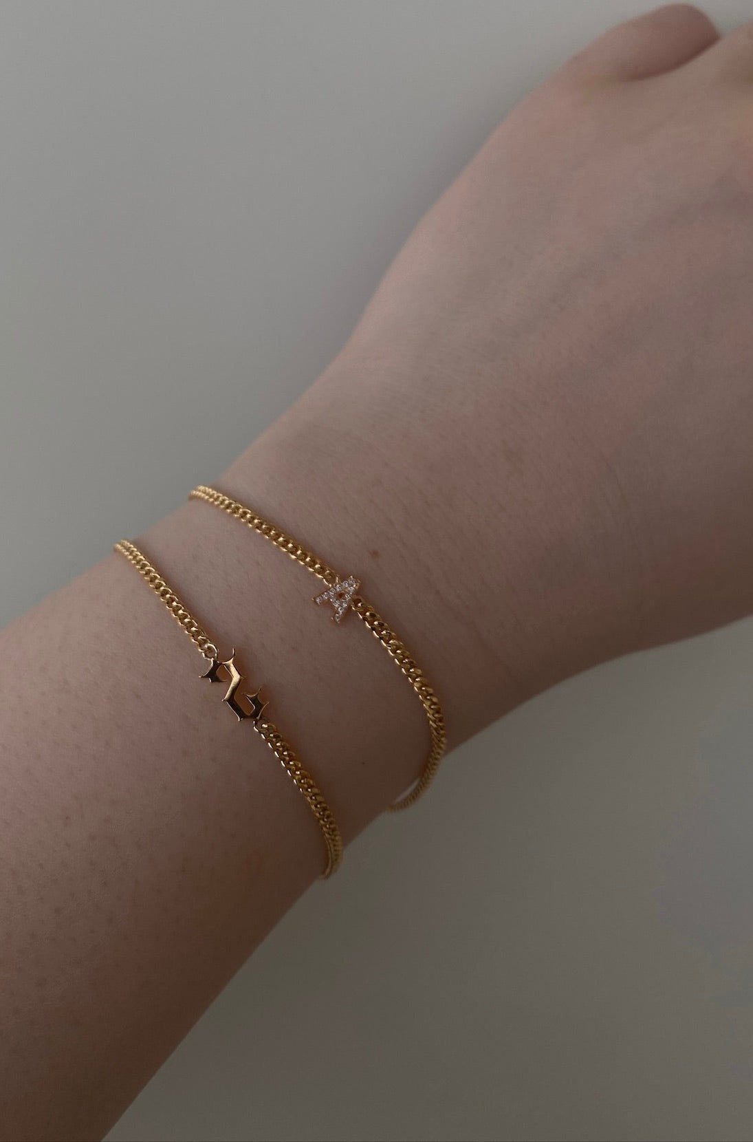 Classic Diamond Initial Chain Bracelet - SIA Jewelry