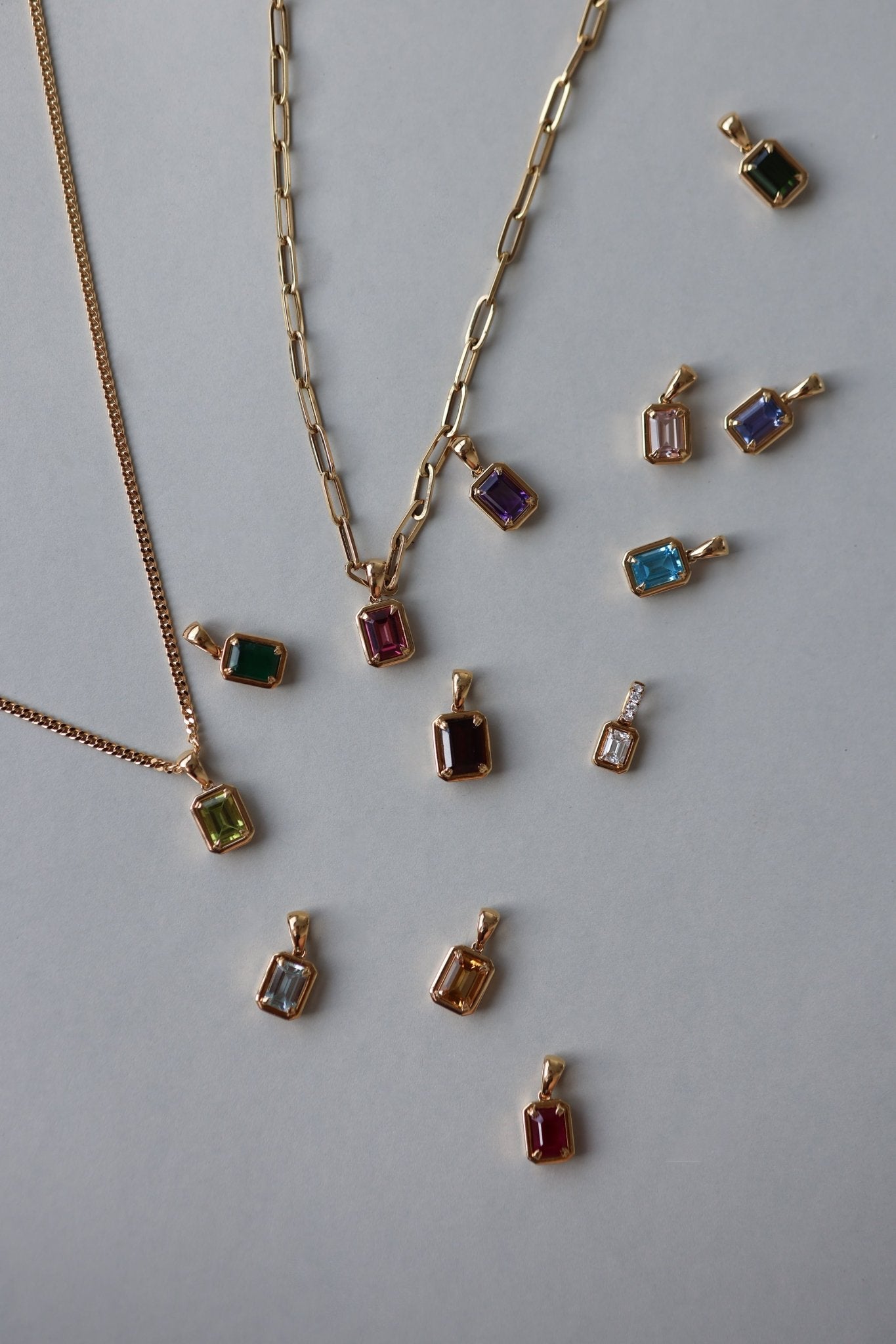 Essence of Emotion - Golden Charm - SIA Jewelry