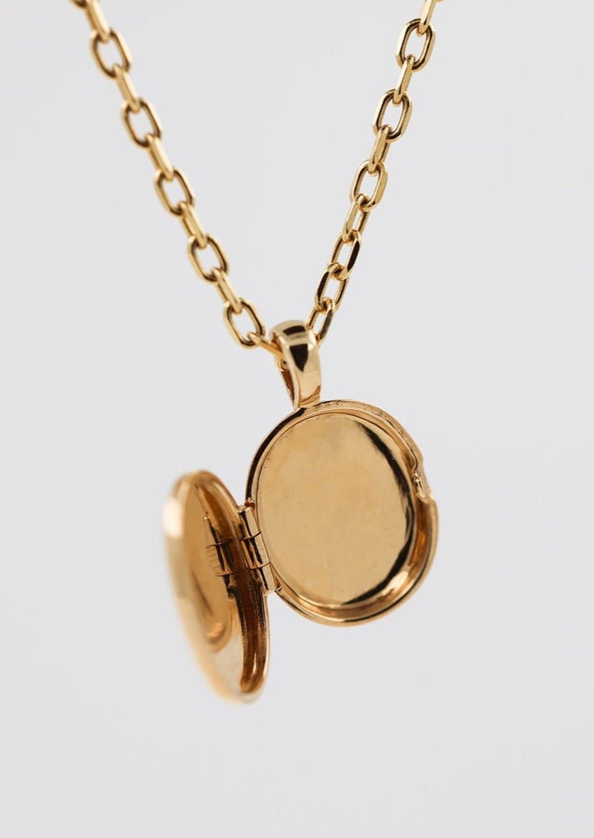 Jace Oval Locket - SIA Jewelry