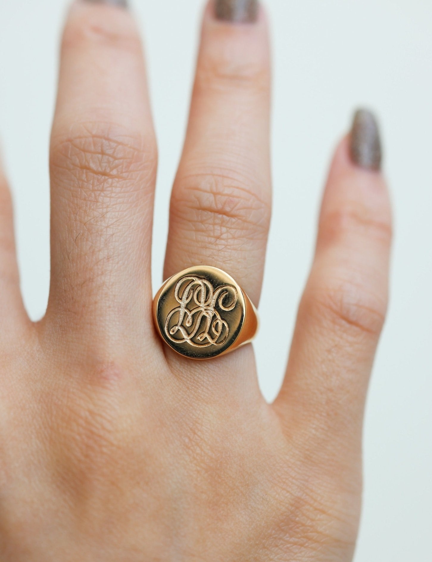 Lexie Signet Ring - SIA Jewelry