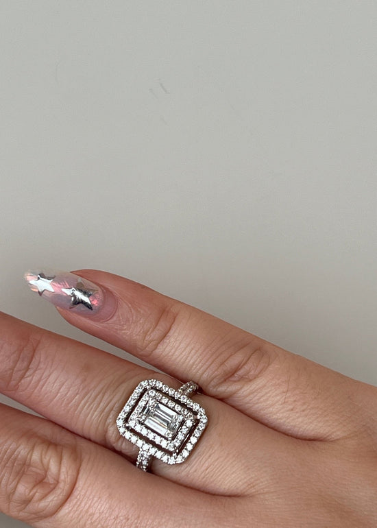 One&Only Emerald Shape Diamond Ring - SIA Jewelry