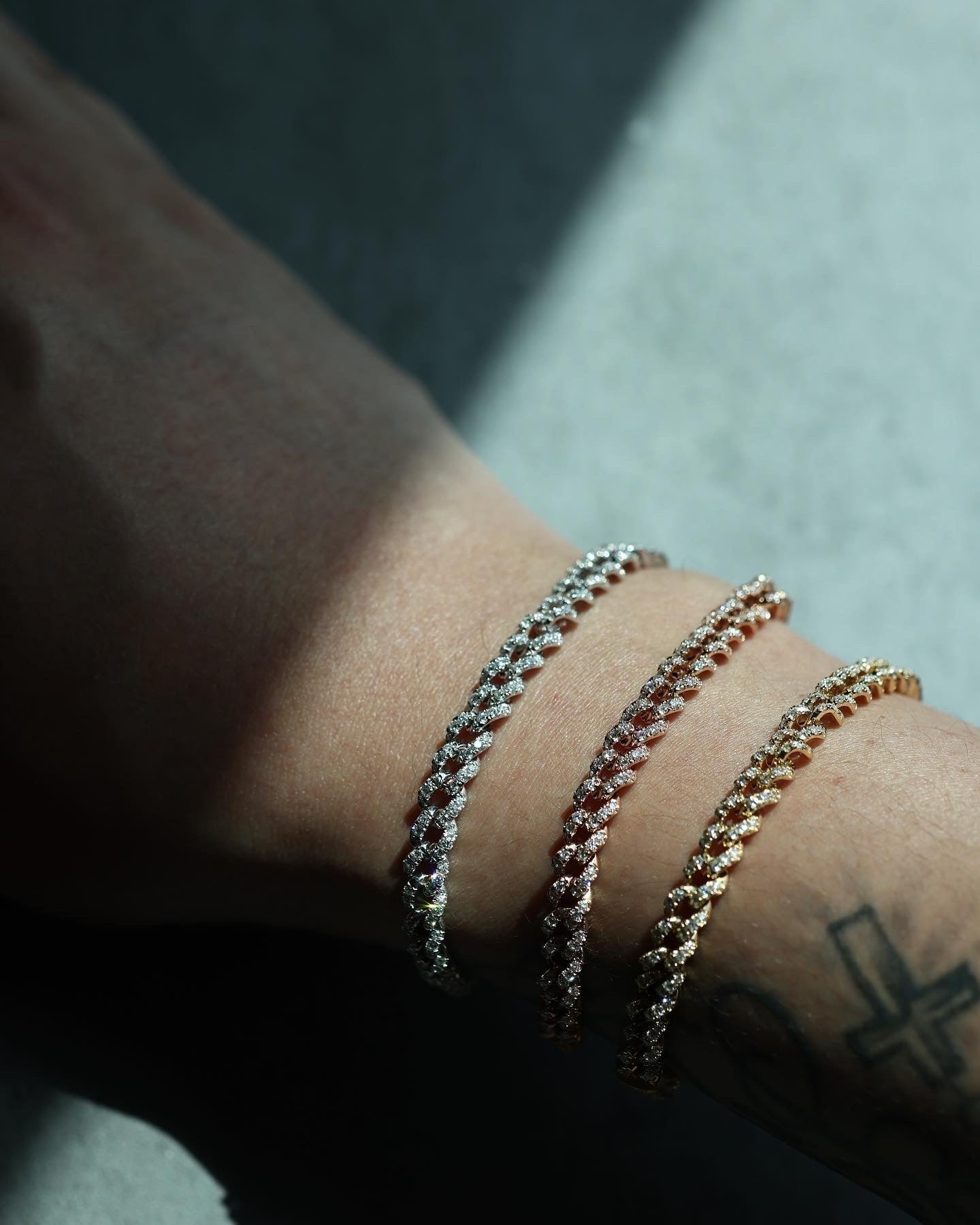 Paved Cuban Chain Bracelet - SIA Jewelry