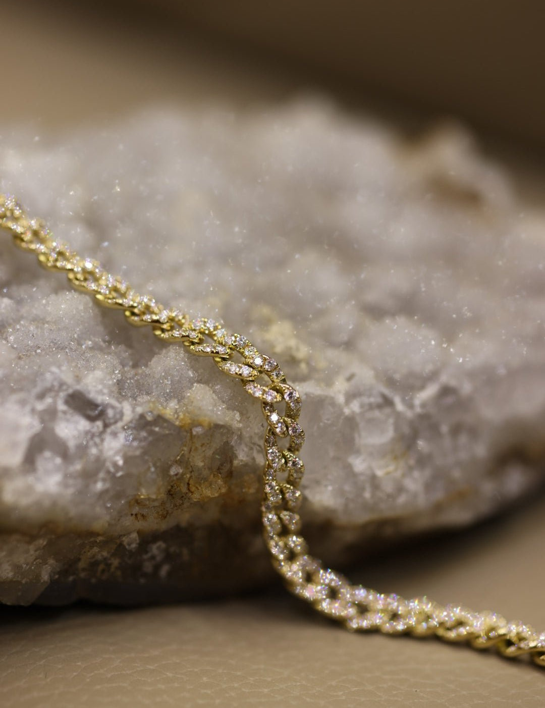 Paved Cuban Chain Bracelet - SIA Jewelry