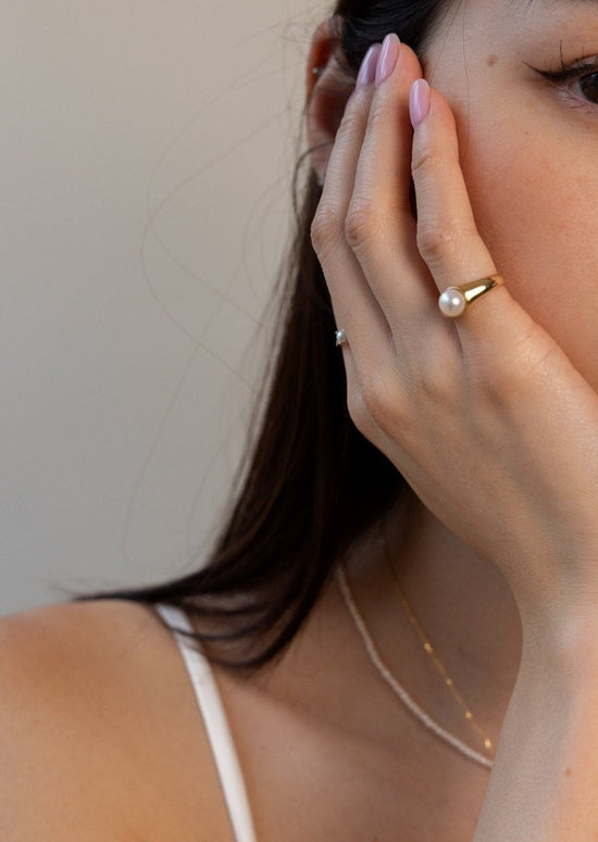 Pearl Signet Ring - SIA Jewelry