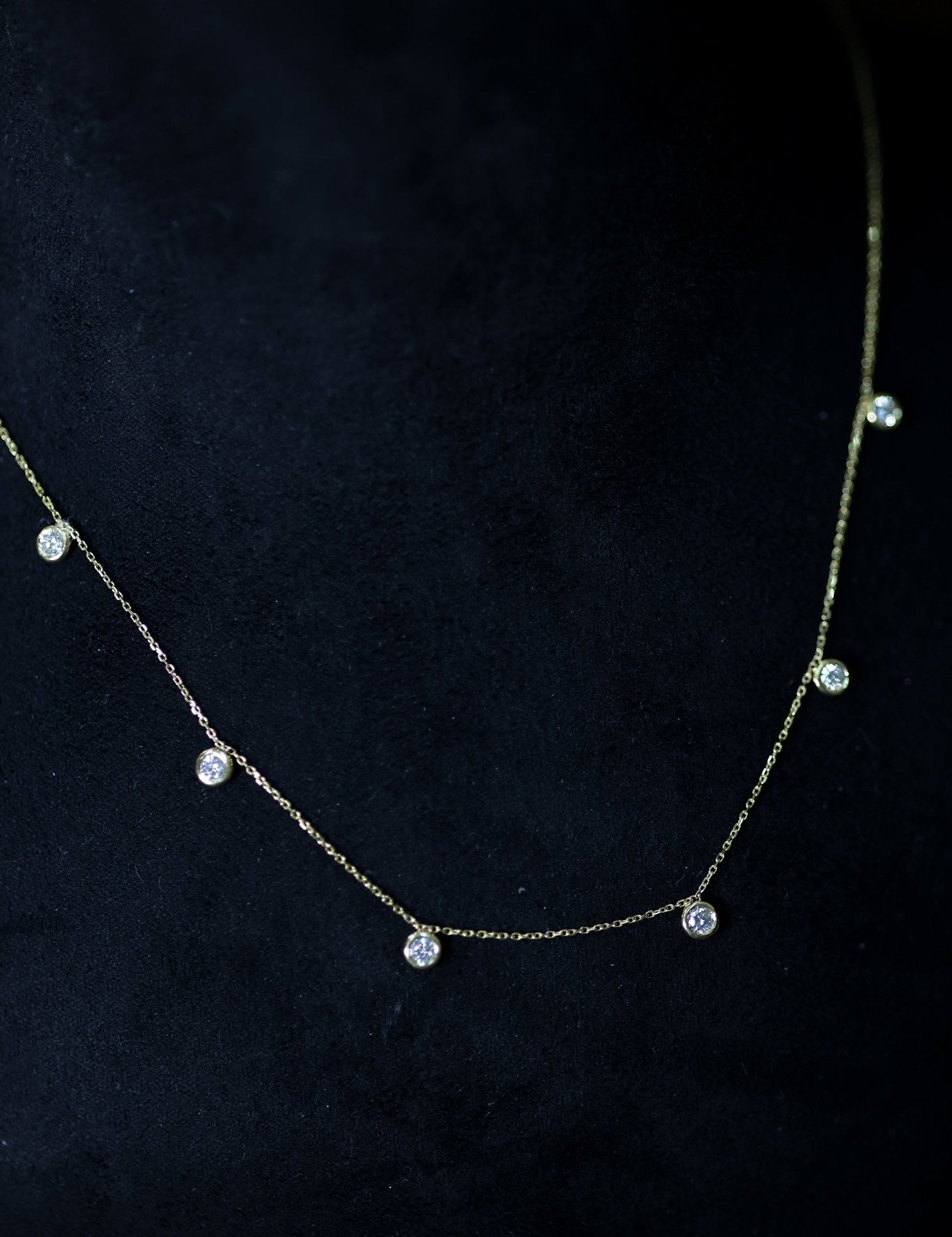 Sixty Hola Diamond Necklace - SIA Jewelry
