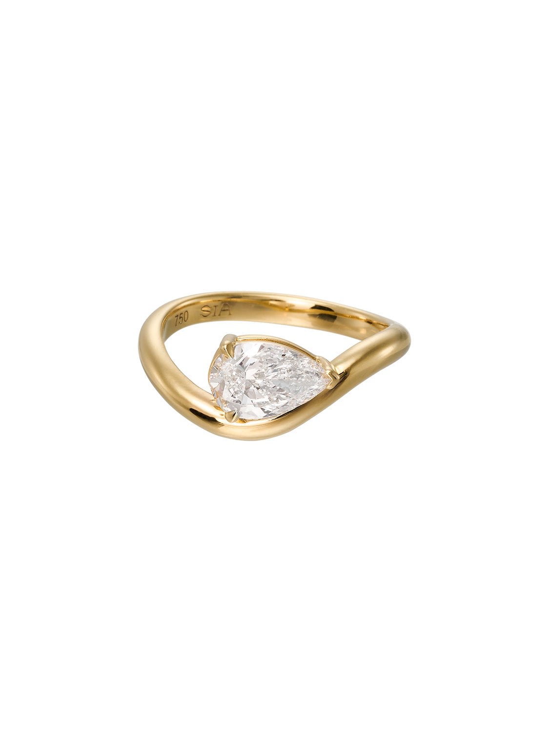 Velare Pear Diamond Ring Yellow Gold - SIA Jewelry