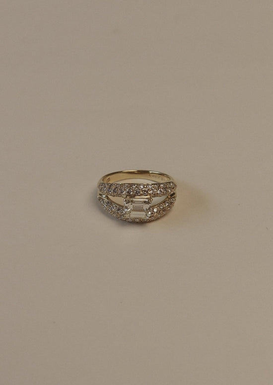 Vintage Twiny Emerald Diamond Ring - SIA Jewelry